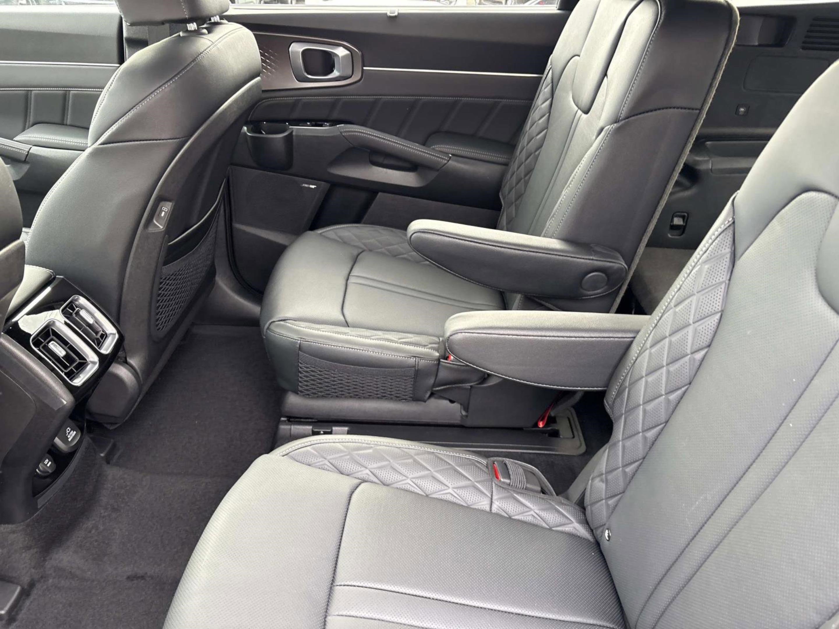 New 2026 Kia Sorento SX Prestige image 18