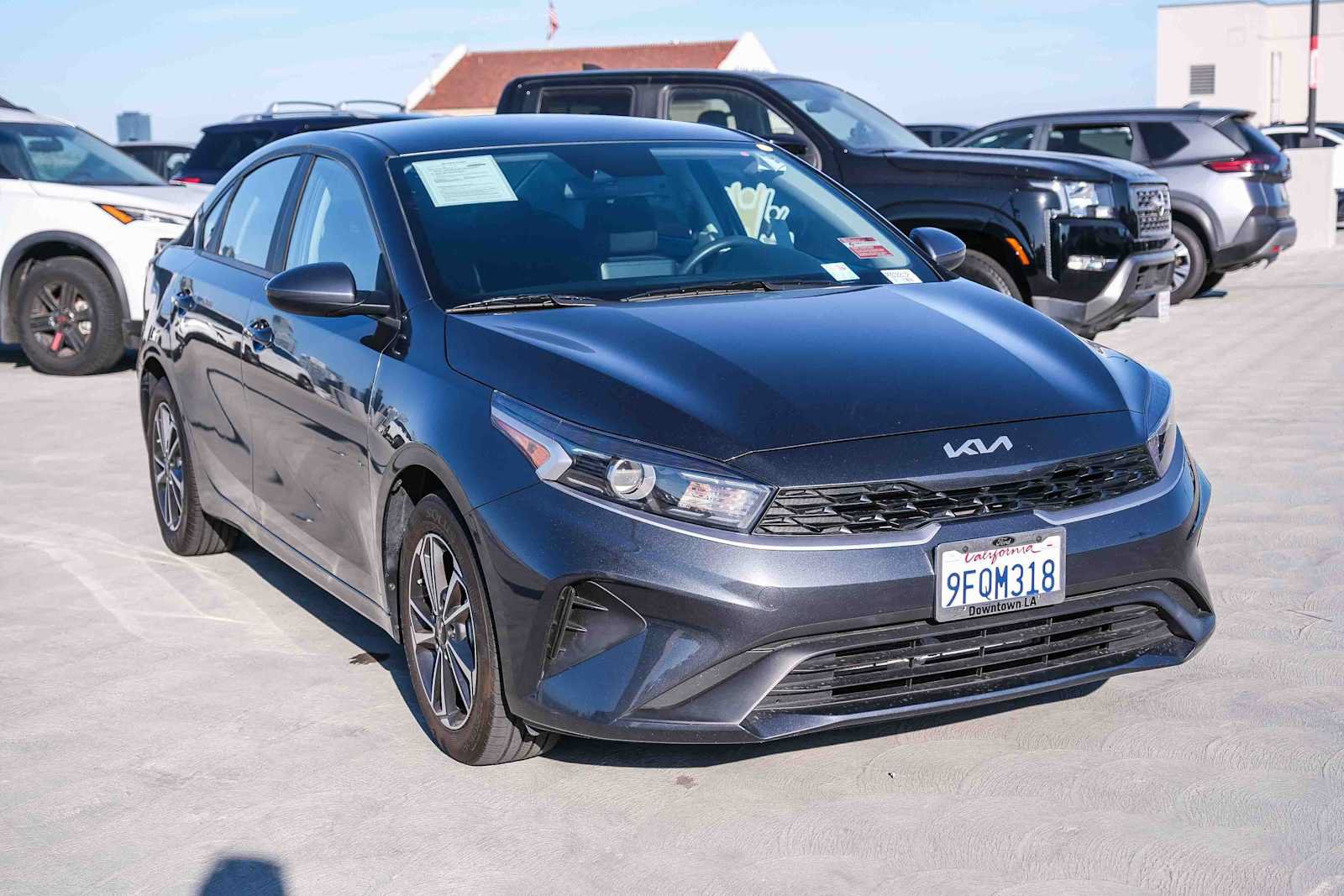 Used 2023 Kia Forte LXS FWD image 3