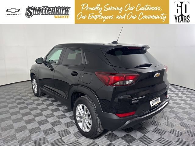 Used 2024 Chevrolet TrailBlazer LS w/ LS Convenience Package image 6