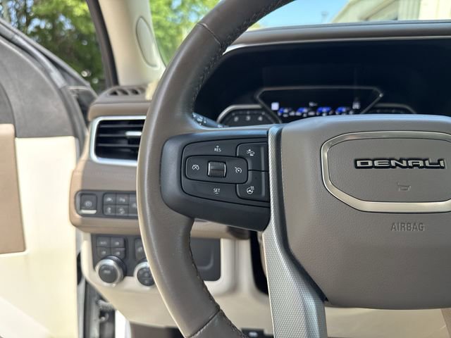 Used 2021 GMC Yukon Denali AWD/4WD image 18