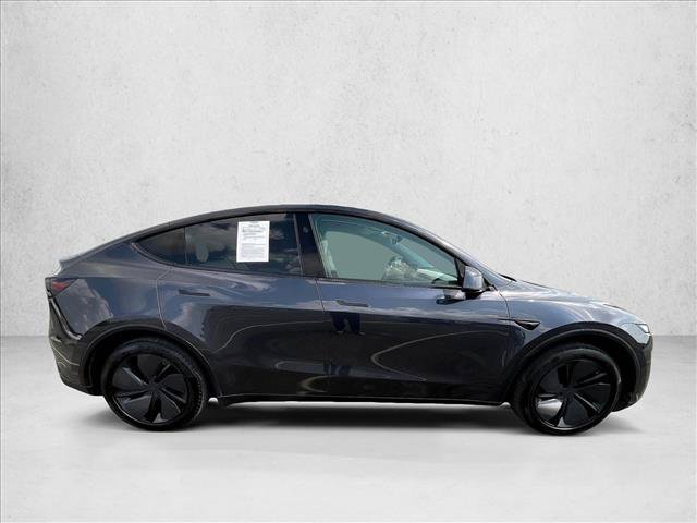 Used 2026 Tesla Model Y 2WD image 4