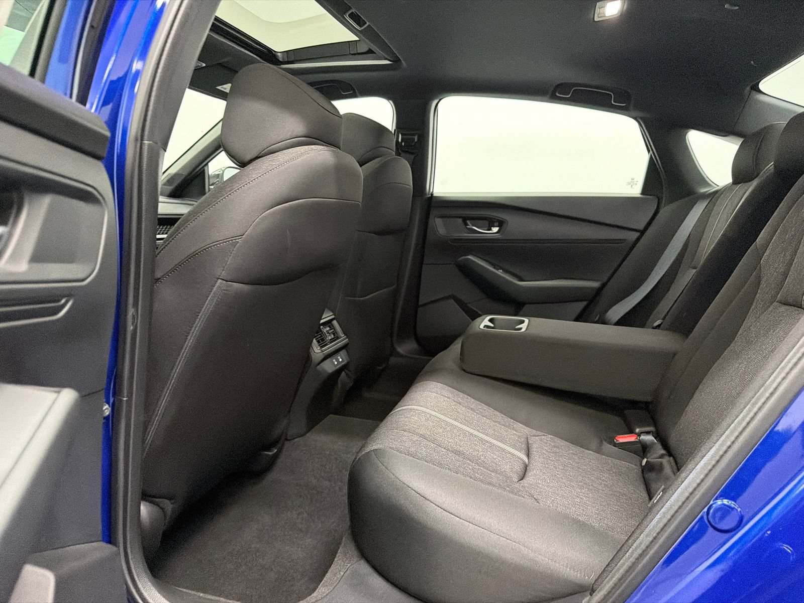 Used 2025 Honda Accord Sport image 15