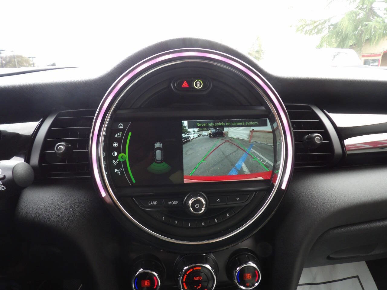 Used 2019 MINI Cooper S image 8