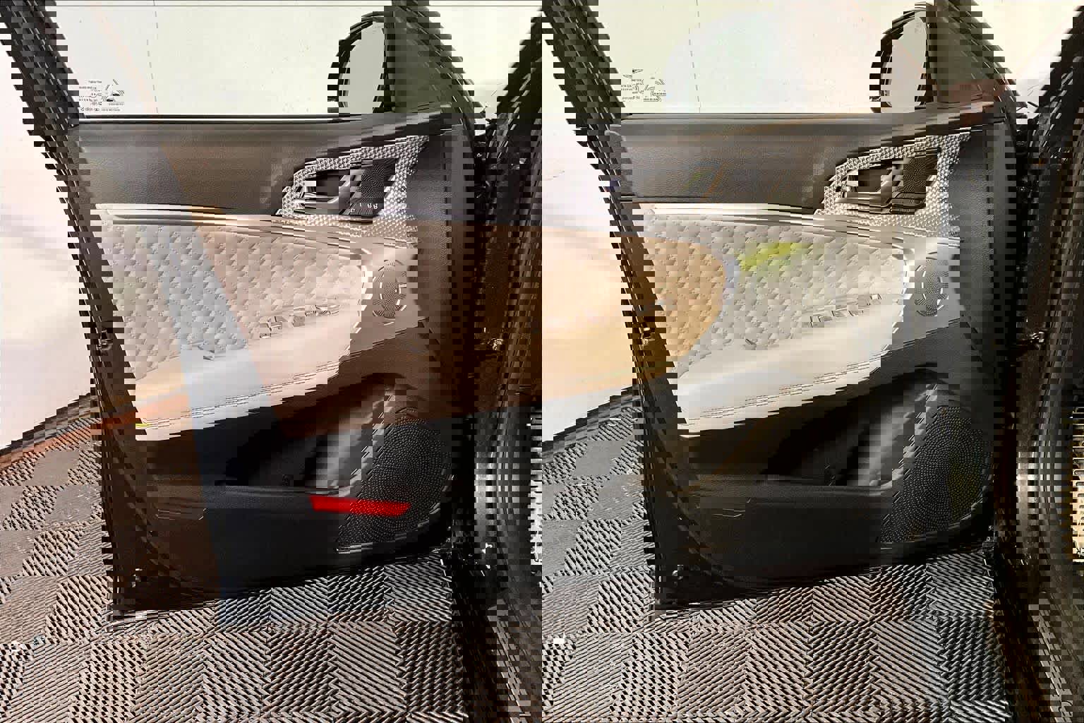 Used 2023 Genesis G70 3.3T w/ Sport Prestige Package image 22