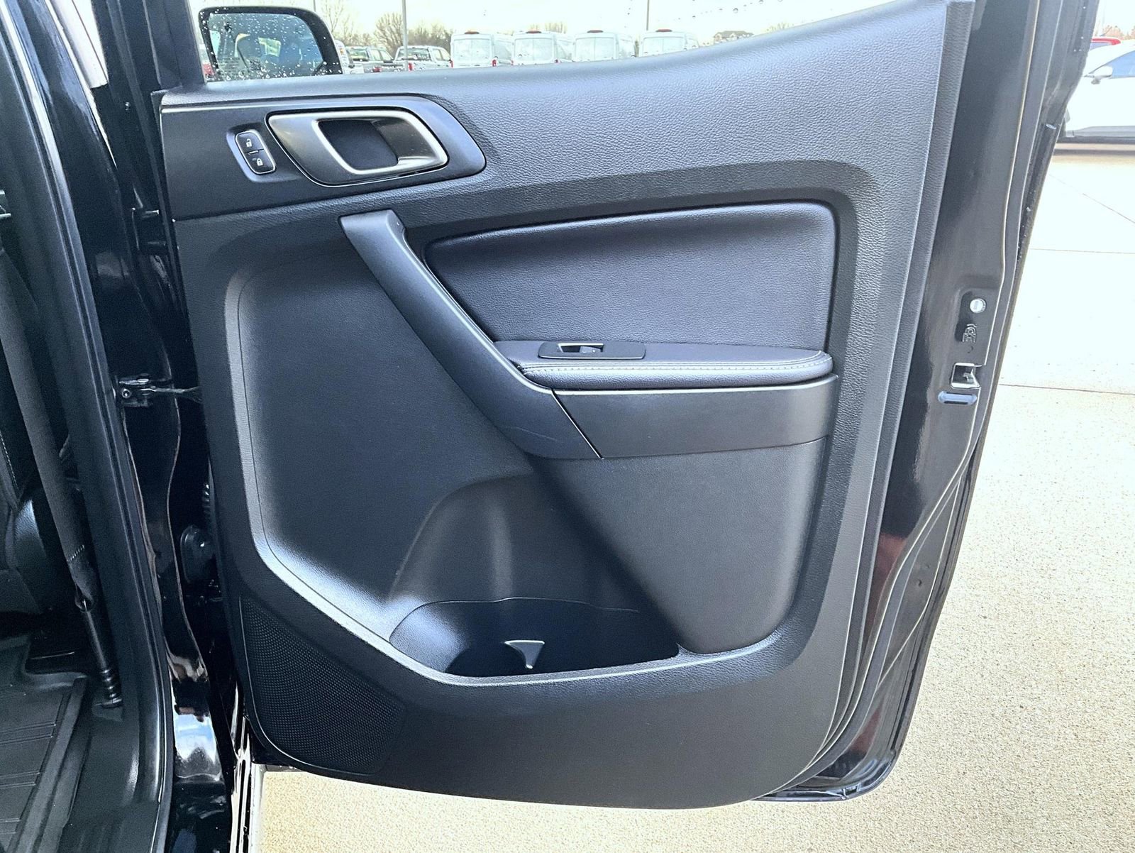 Used 2022 Ford Ranger Lariat w/ Tremor Off-Road Package image 18