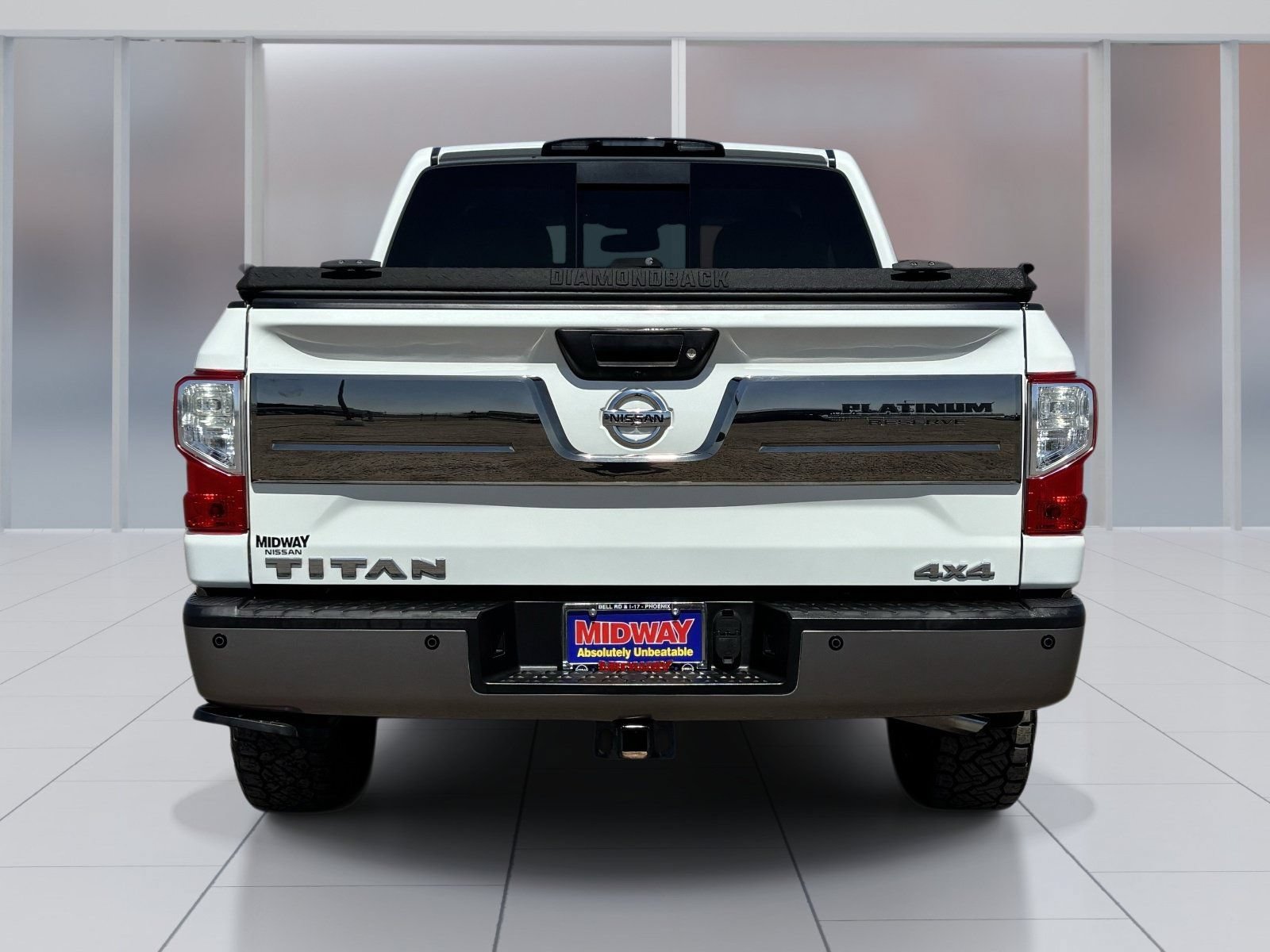 Used 2018 Nissan Titan Platinum Reserve w/ Platinum Utility Package AWD/4WD image 5
