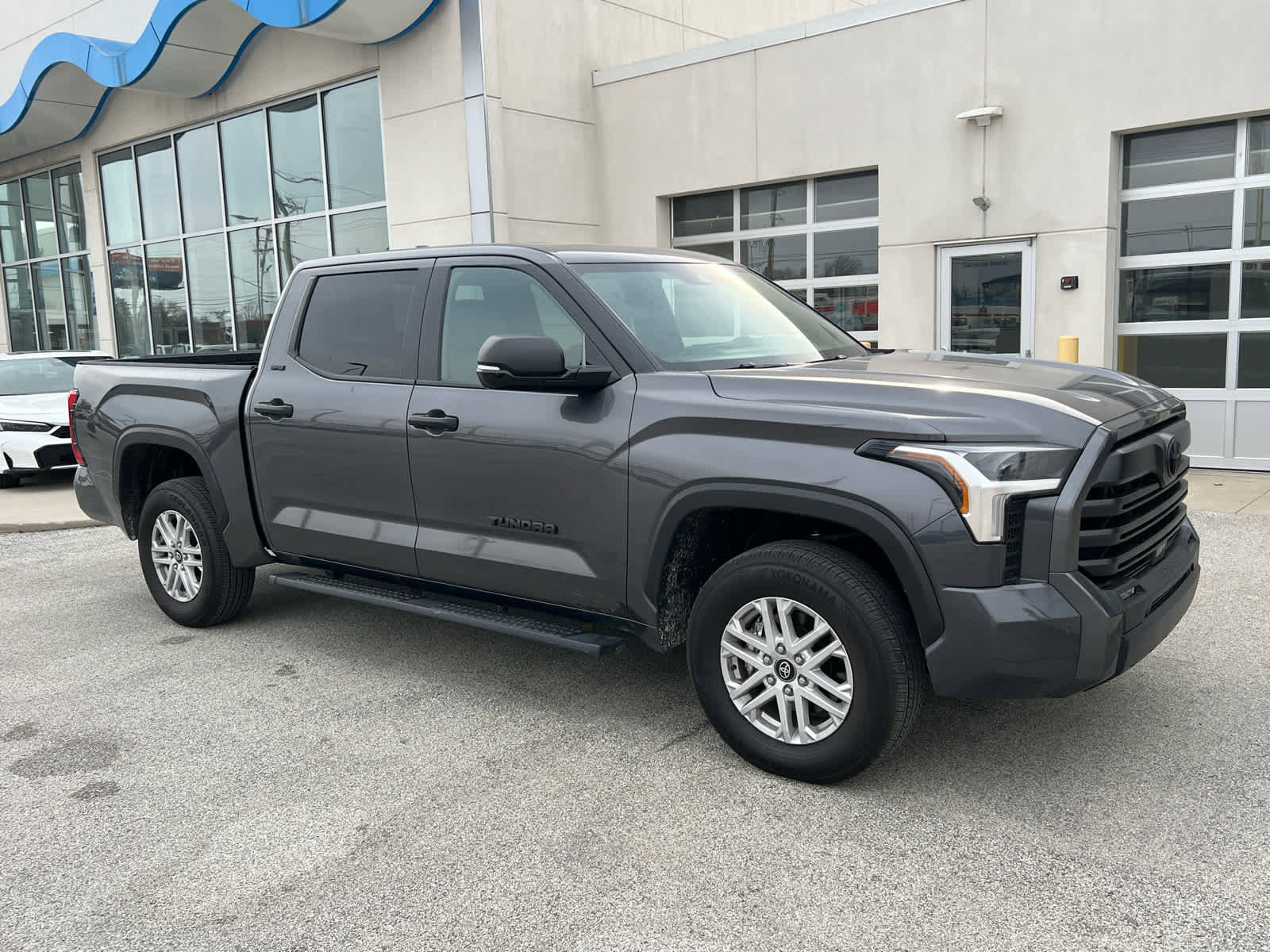 Certified 2025 Toyota Tundra SR5 w/ SR5 Convenience Package