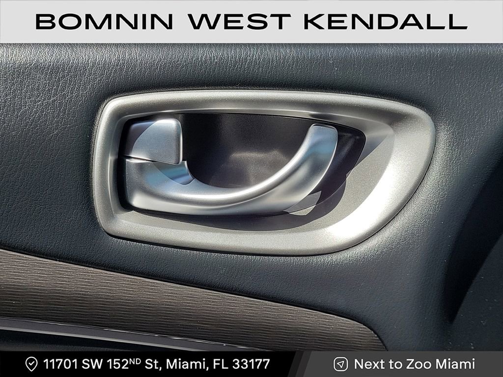 Used 2019 INFINITI QX60 Pure image 32