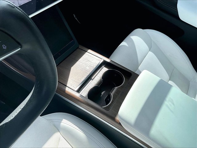 Used 2023 Tesla Model X AWD/4WD image 15