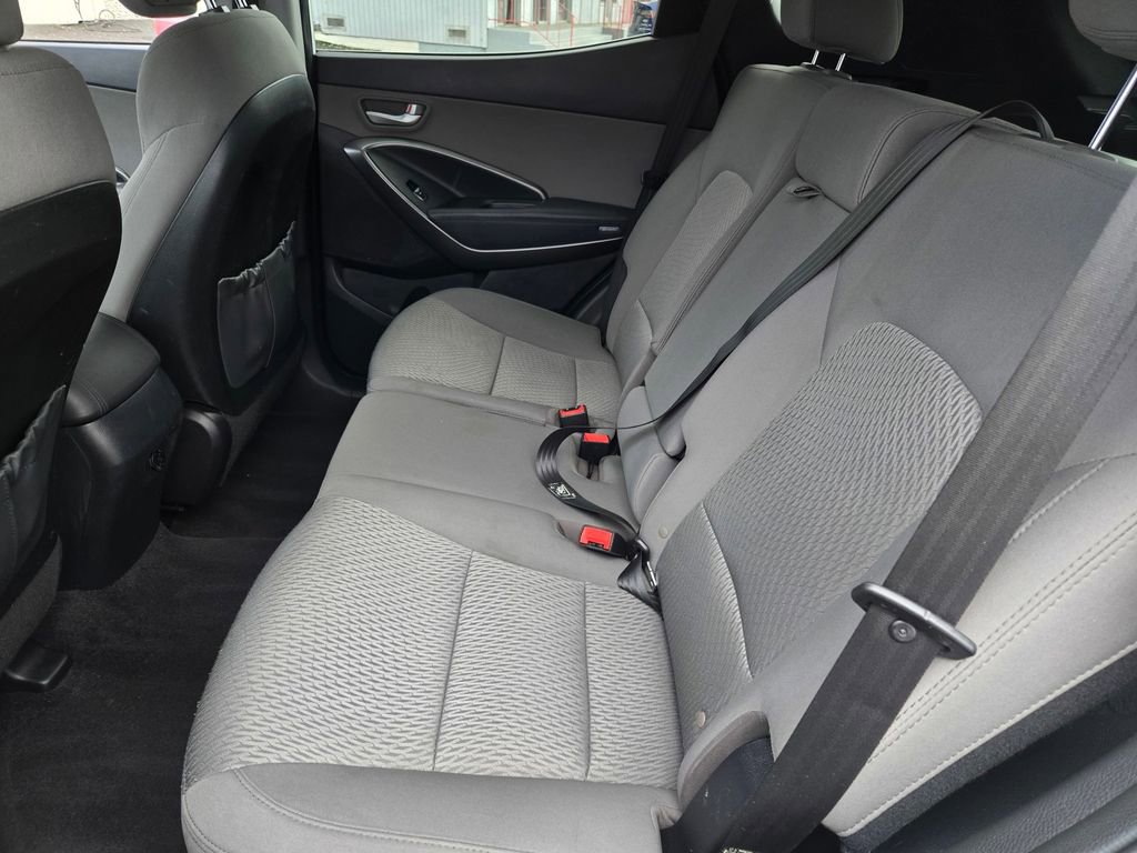 Used 2018 Hyundai Santa Fe Sport image 11
