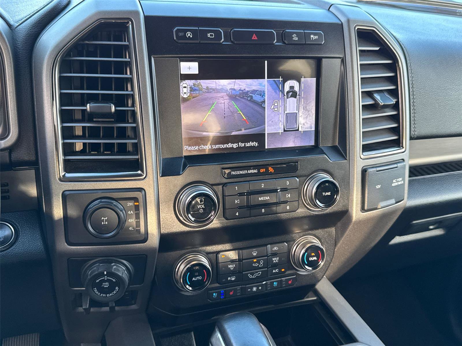 Certified 2020 Ford F150 Raptor w/ Equipment Group 802A Luxury image 30