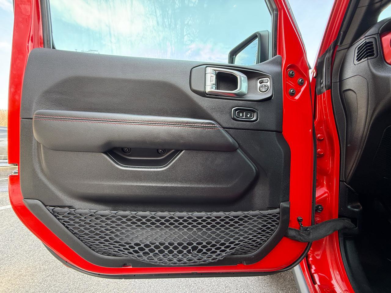 Used 2023 Jeep Wrangler Unlimited Rubicon w/ LED Lighting Group image 14