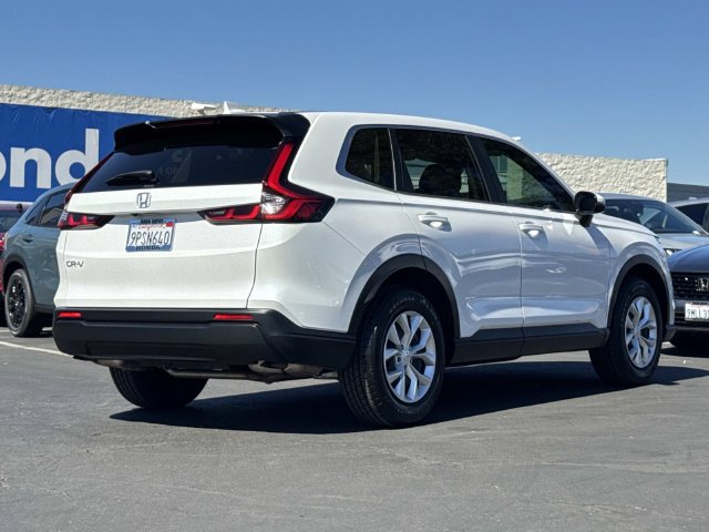 Certified 2025 Honda CR-V LX image 5