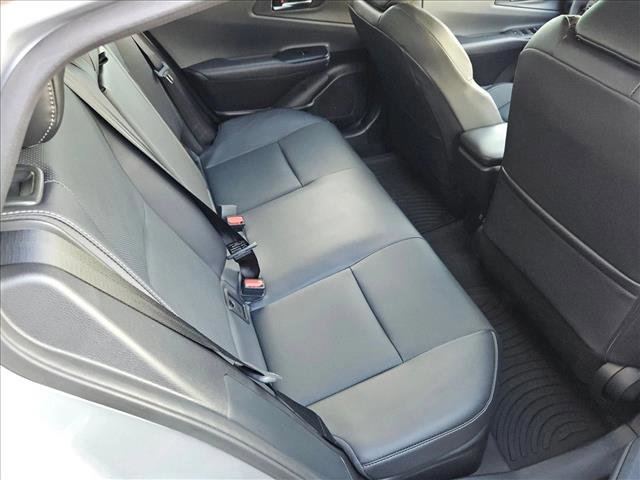 Used 2025 Toyota Prius XLE image 19