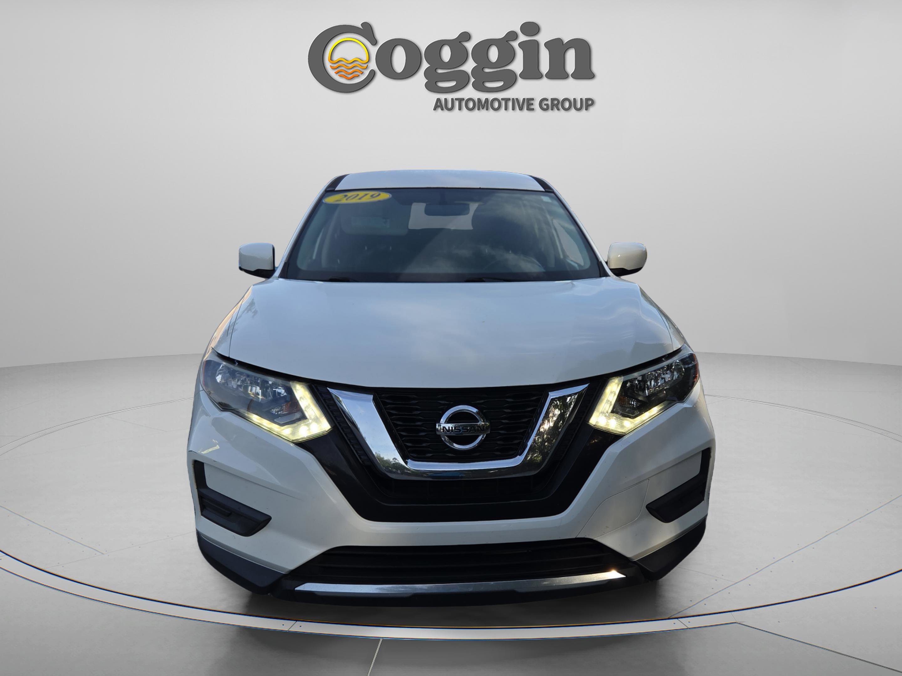 Used 2017 Nissan Rogue S FWD image 8