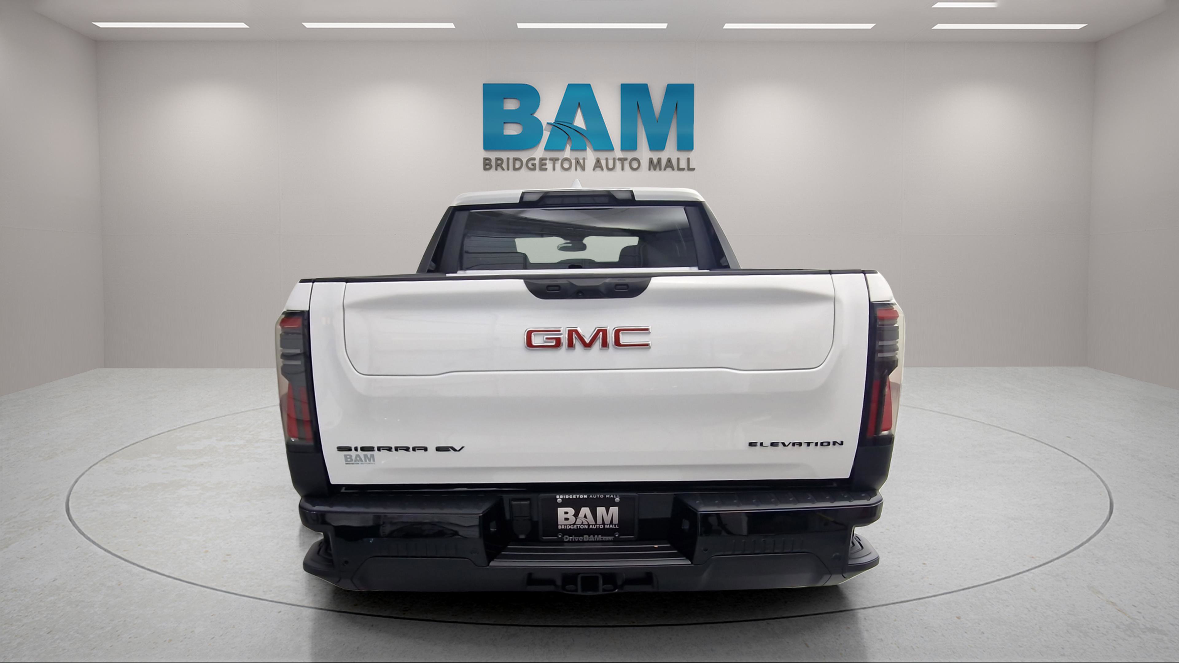 New 2026 GMC Sierra EV Elevation w/ LPO, Elevation Dark Package image 31