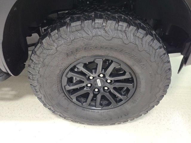 Used 2026 Ford F150 Raptor AWD/4WD image 44