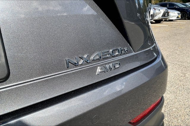 Used 2025 Lexus NX 450h+ AWD w/ Accessory Package (2T) image 24