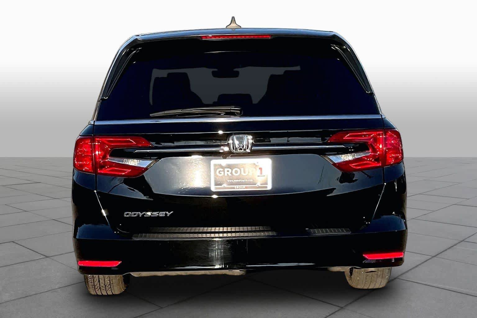 Used 2023 Honda Odyssey EX-L image 5