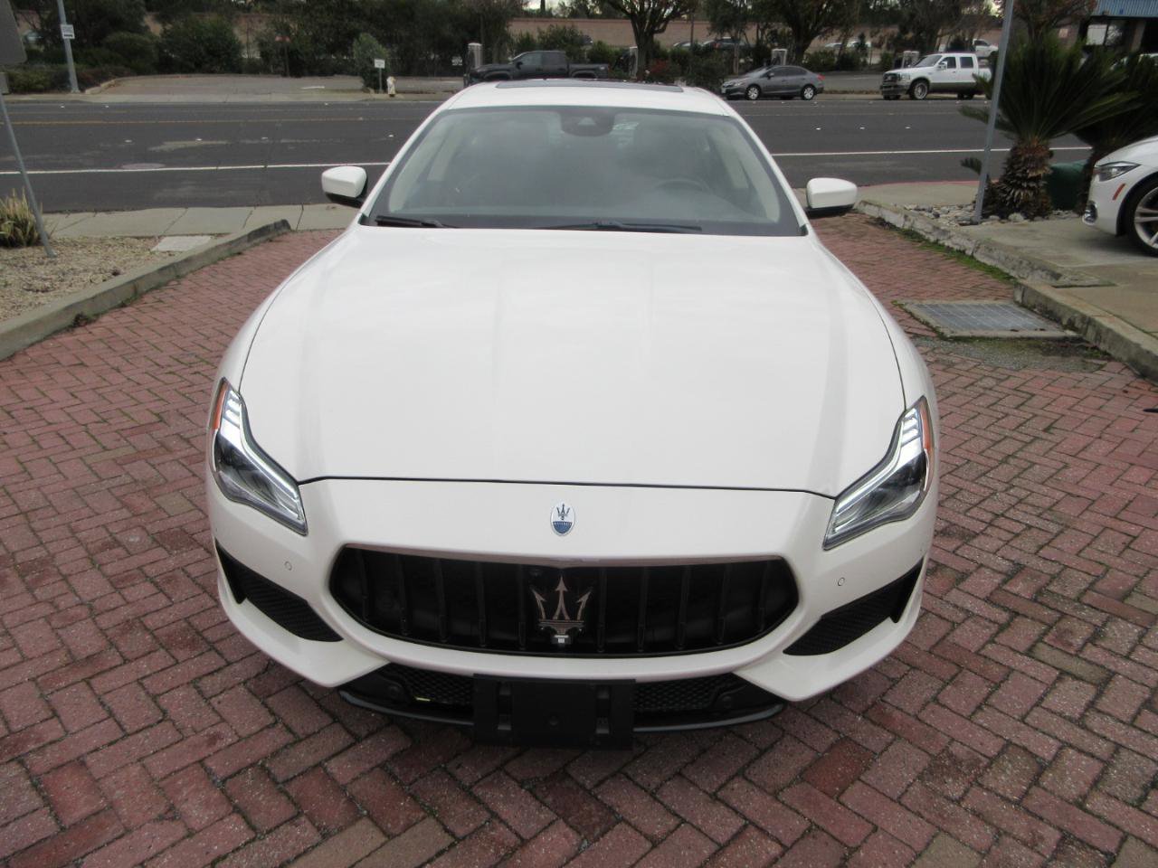 Used 2022 Maserati Quattroporte Modena image 61