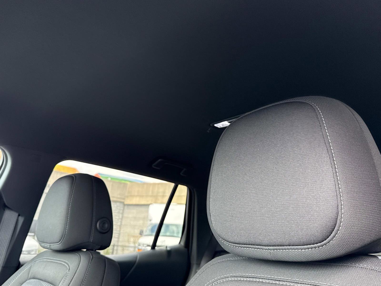 New 2026 Chevrolet Equinox LT w/ LPO, Floor Liner Package image 17