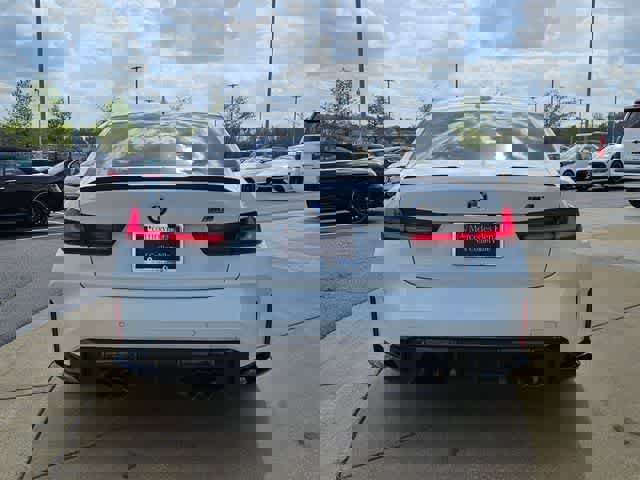 Used 2022 BMW M3 Competition w/ M Carbon Exterior Package image 8