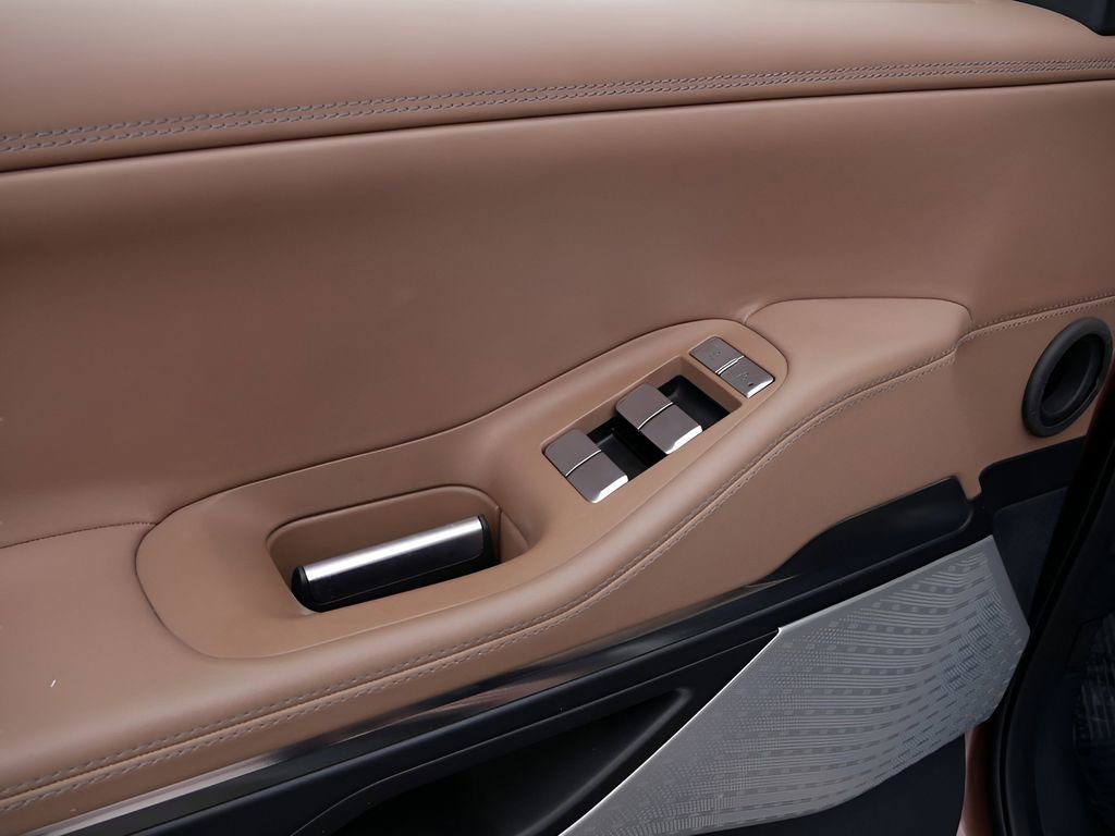 Certified 2025 Lincoln Navigator Black Label image 20