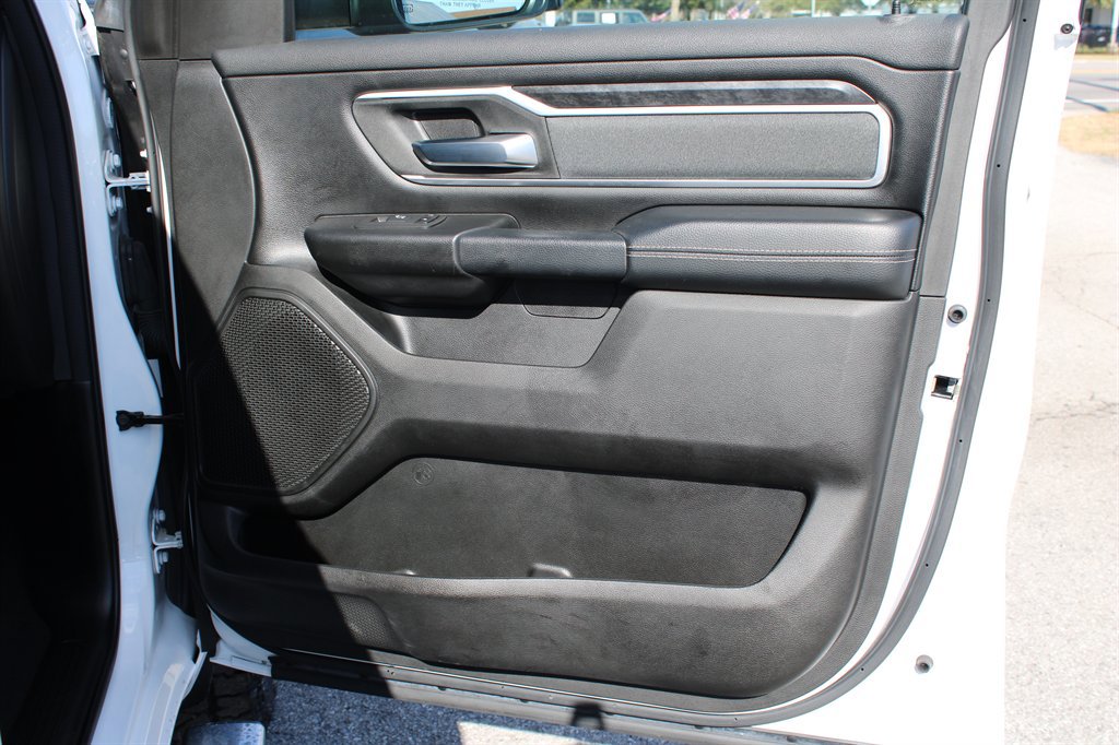 Used 2022 RAM 1500 Big Horn AWD/4WD image 21