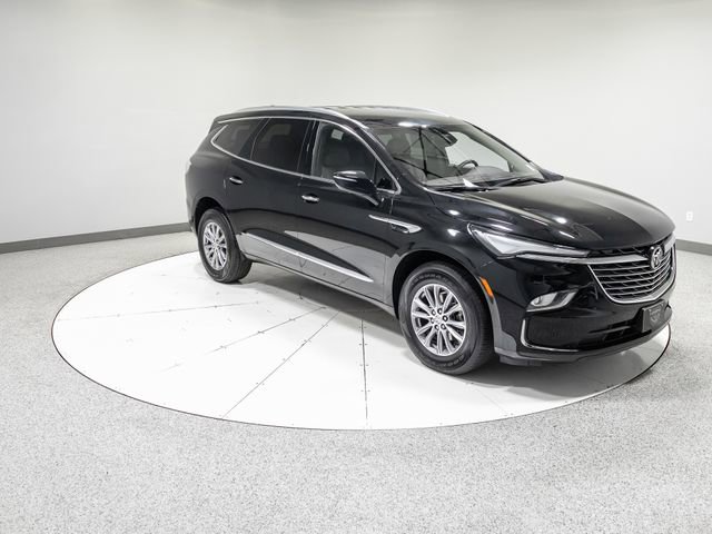 Used 2023 Buick Enclave Essence FWD image 31
