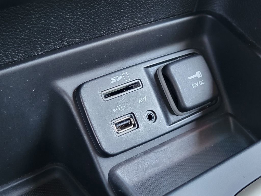 Used 2018 Jeep Cherokee Limited image 13