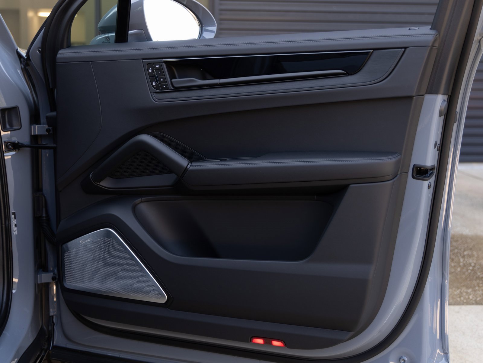 Certified 2026 Porsche Cayenne GTS image 38