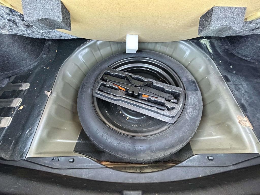 Used 2017 Nissan Maxima 3.5 SL FWD image 15