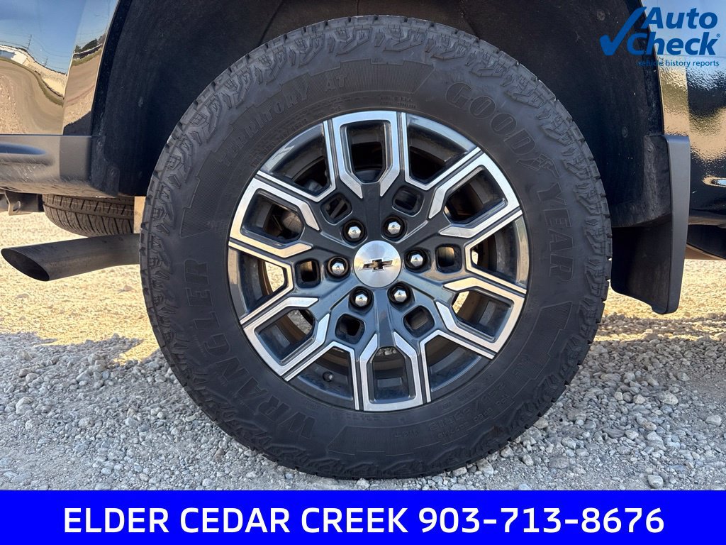 Used 2024 Chevrolet Colorado Z71 w/ Z71 Convenience Package 2 AWD/4WD image 22