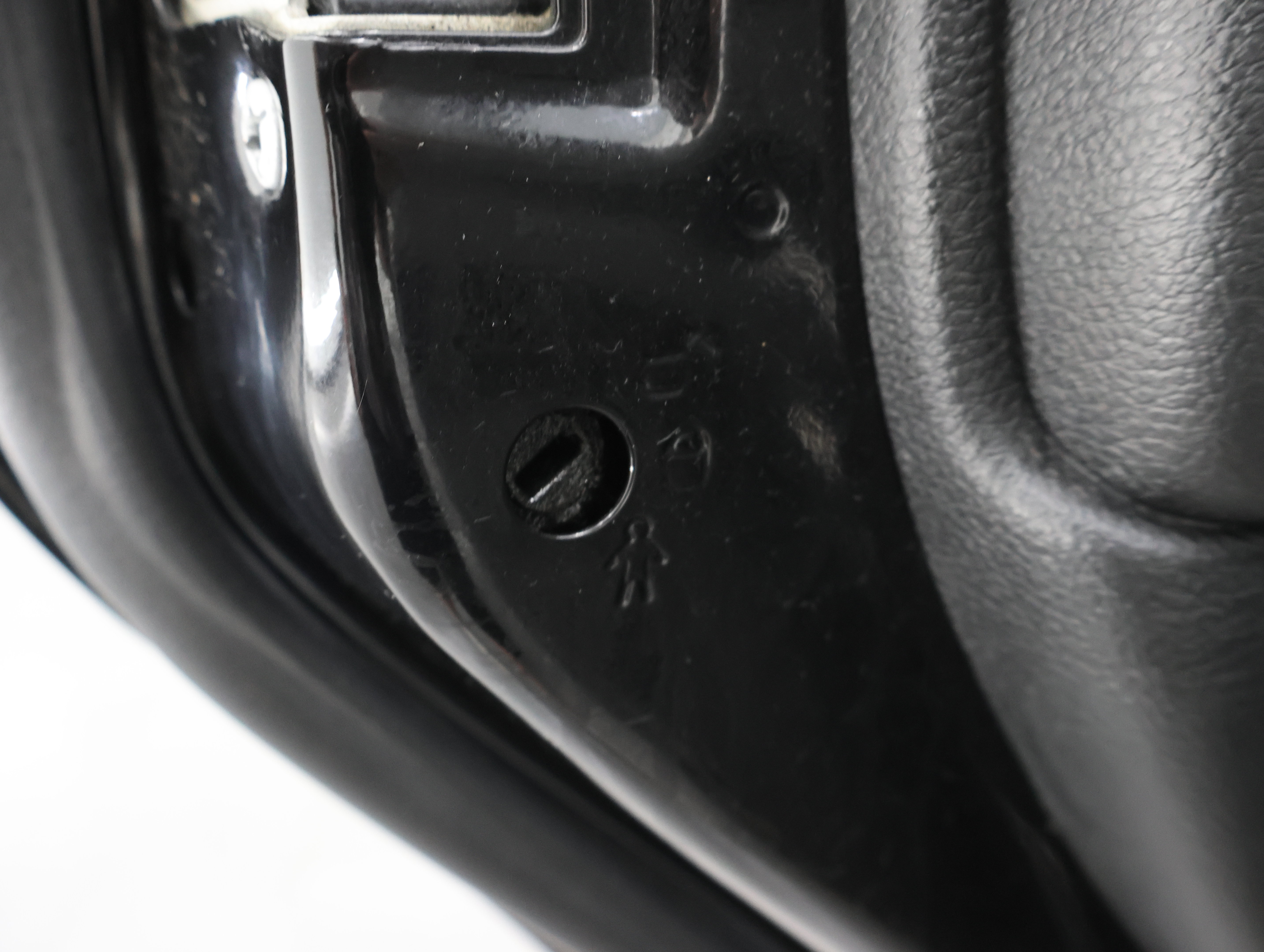 Used 2016 Jeep Wrangler Unlimited Sahara AWD/4WD image 35
