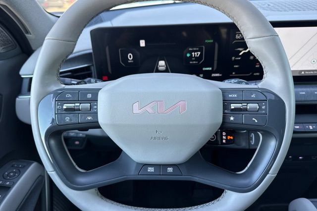 Certified 2024 Kia EV9 Land AWD/4WD image 31