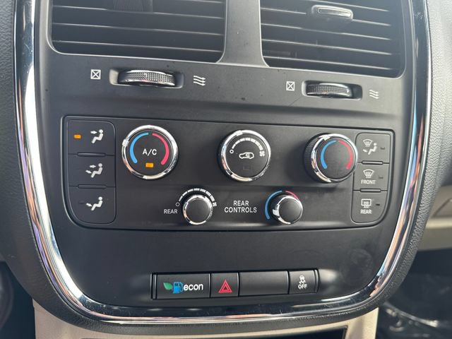 Used 2019 Dodge Grand Caravan SXT FWD image 20