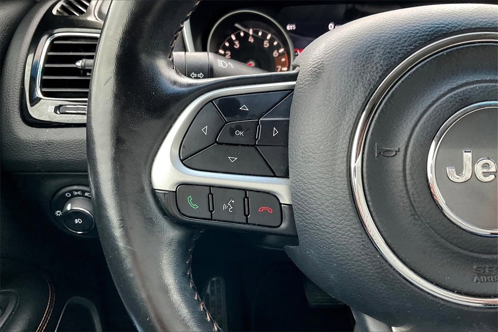 Used 2019 Jeep Compass Limited image 18