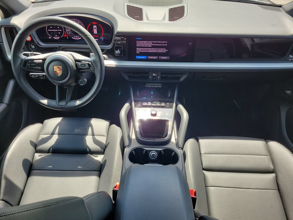 Certified 2025 Porsche Cayenne AWD/4WD image 20