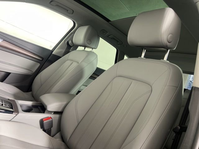 Used 2023 Audi Q5 2.0T Premium Plus w/ Premium Plus Package image 24