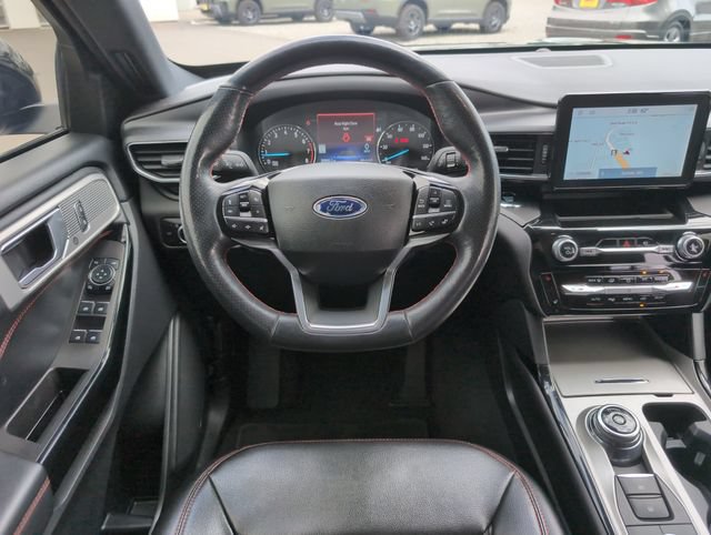 Used 2023 Ford Explorer ST-Line w/ Class IV Trailer Tow Package AWD/4WD image 20