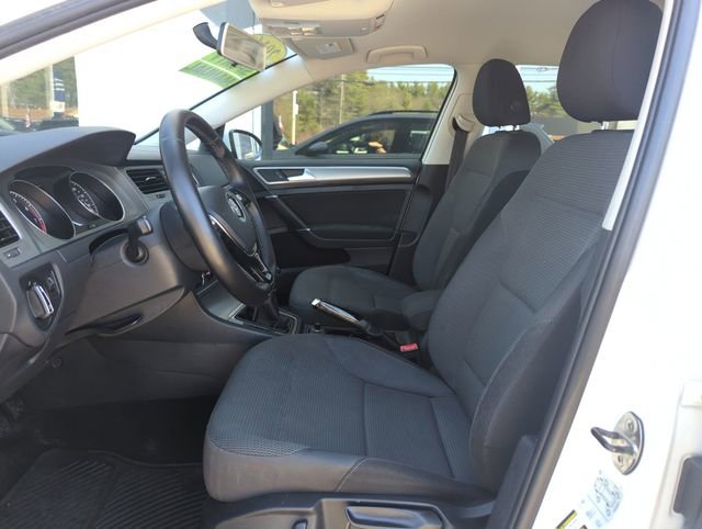 Used 2016 Volkswagen Golf S FWD image 12
