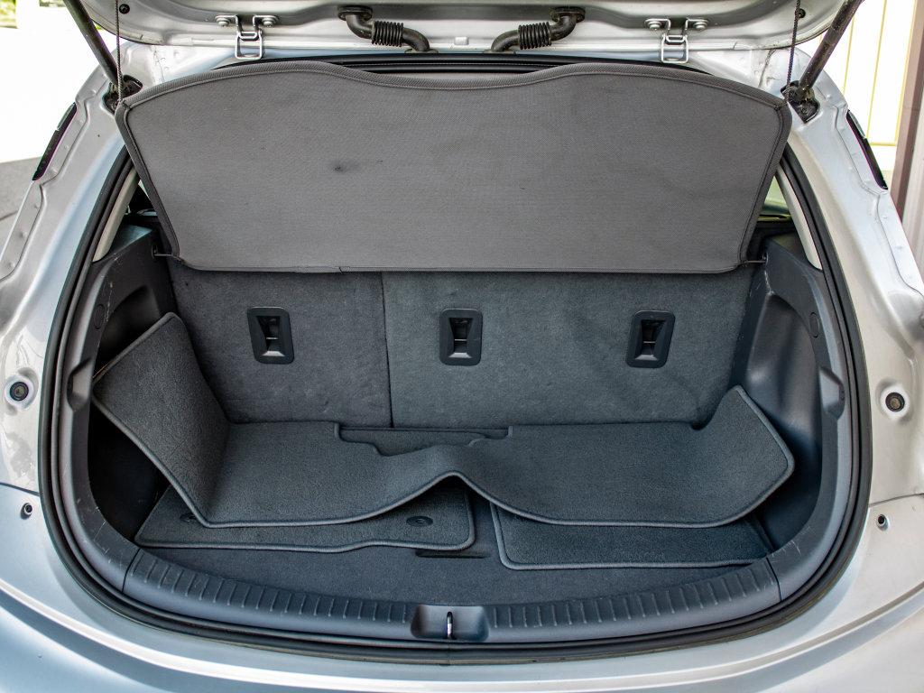 Used 2017 Chevrolet Bolt Premier image 23