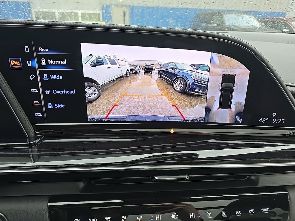 Used 2022 Cadillac Escalade ESV Sport w/ Touring Package AWD/4WD image 18