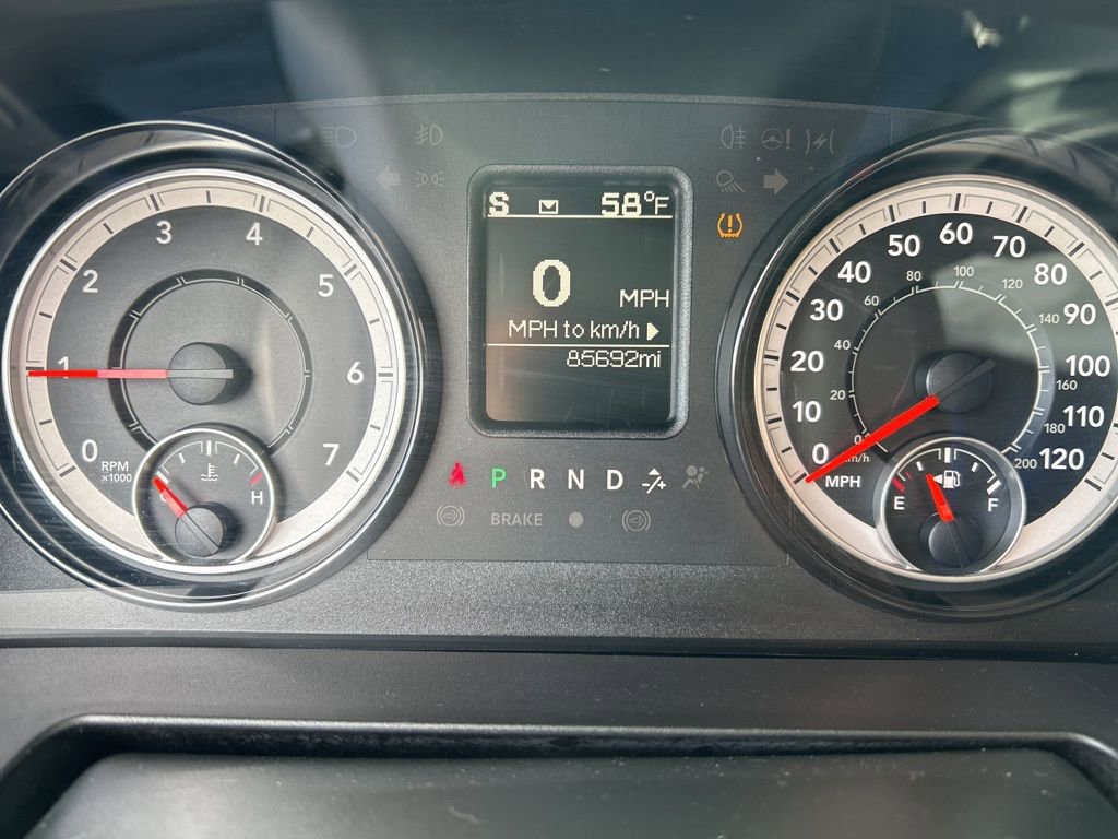 Used 2018 RAM 1500 Express AWD/4WD image 19