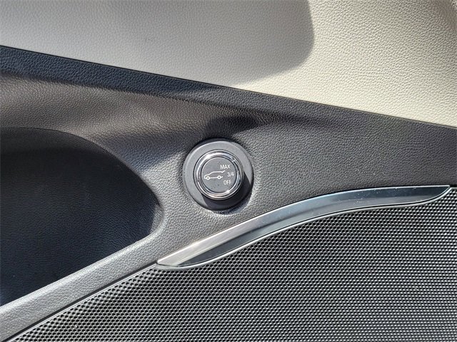 Used 2022 Buick Enclave Essence w/ Experience Buick Package image 30