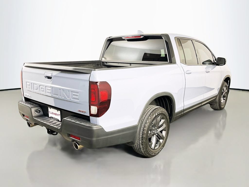 Used 2024 Honda Ridgeline Sport image 7