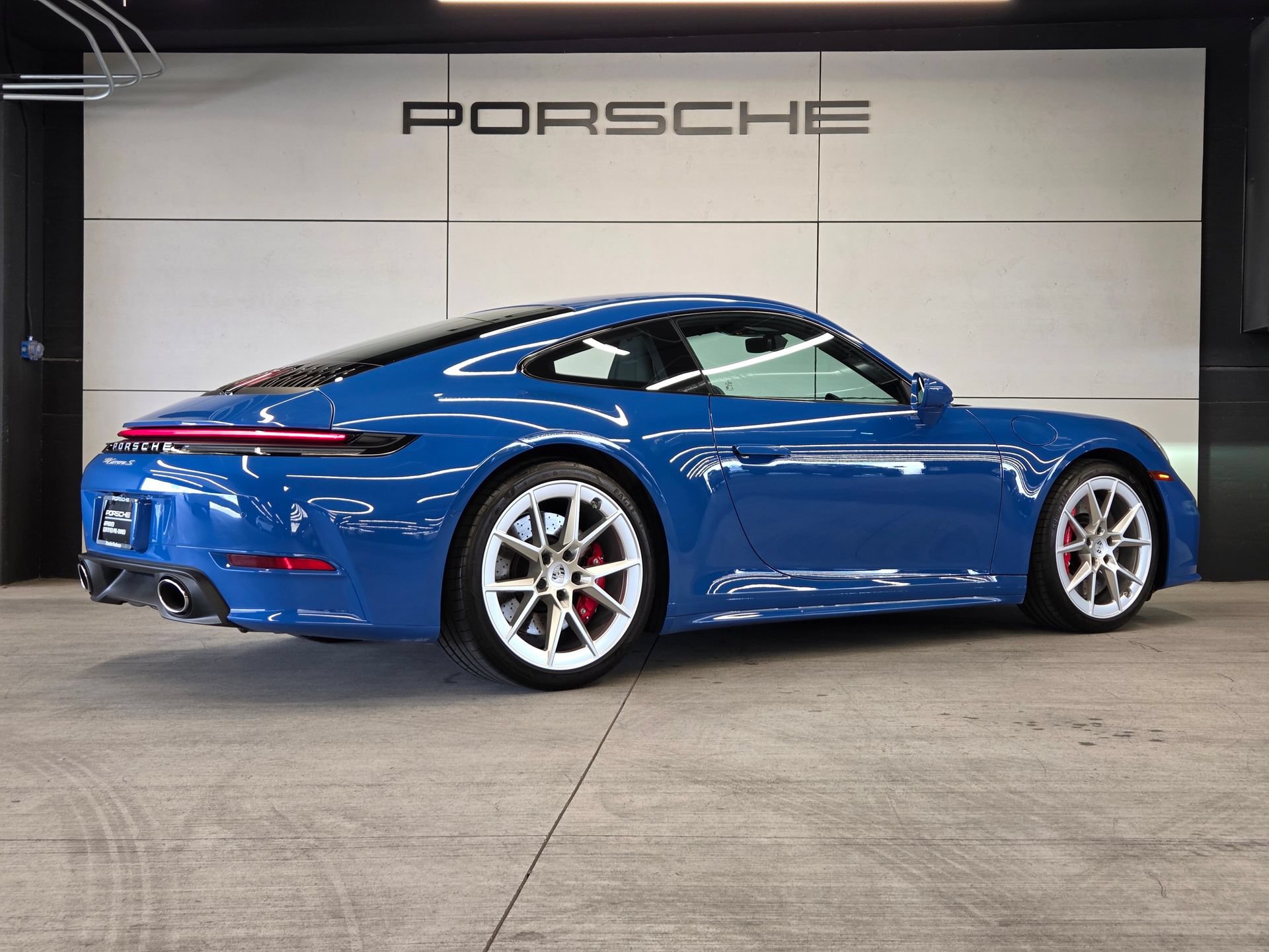 Certified 2025 Porsche 911 Carrera S RWD image 6
