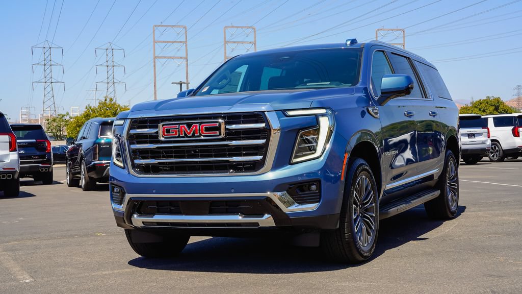 New 2026 GMC Yukon XL Elevation w/ Elevation Premium Package AWD/4WD image 2