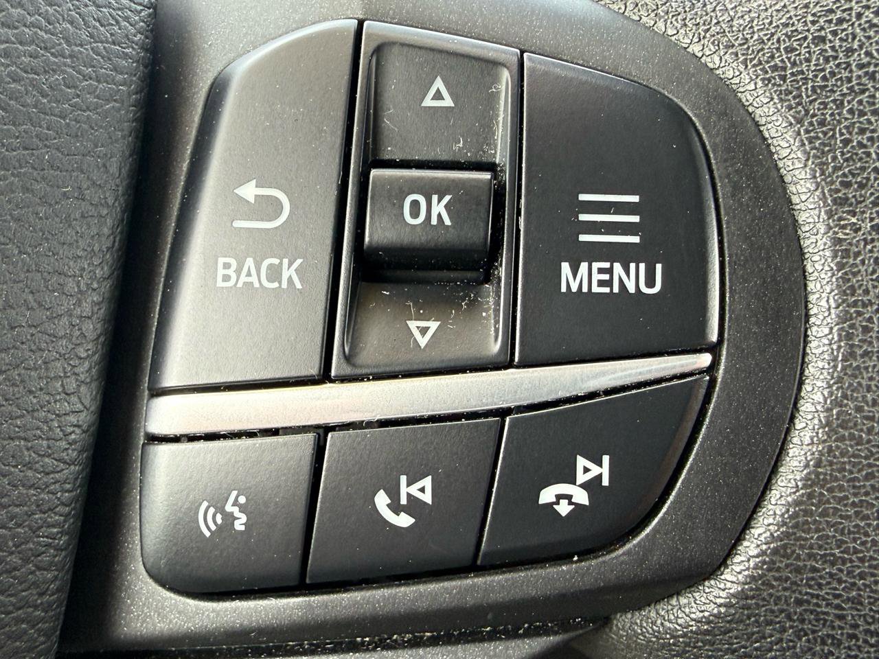 Used 2021 Ford Explorer 4WD w/ Class III Trailer Tow Package image 15