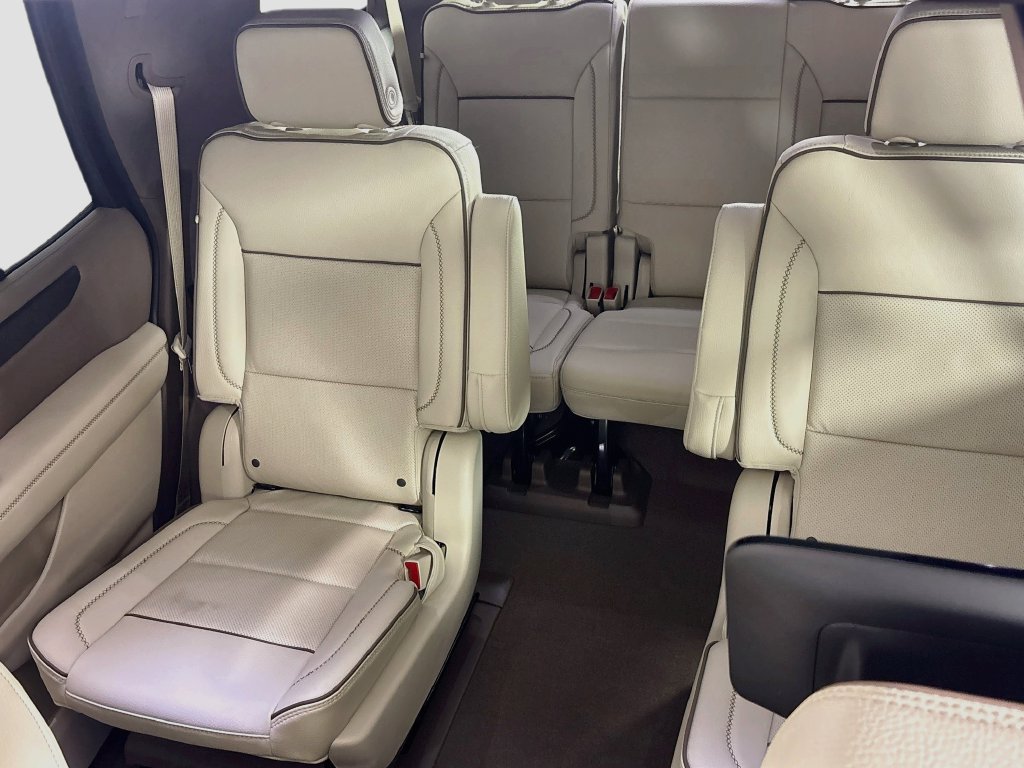 New 2026 GMC Yukon Denali w/ Denali Reserve Package AWD/4WD image 22